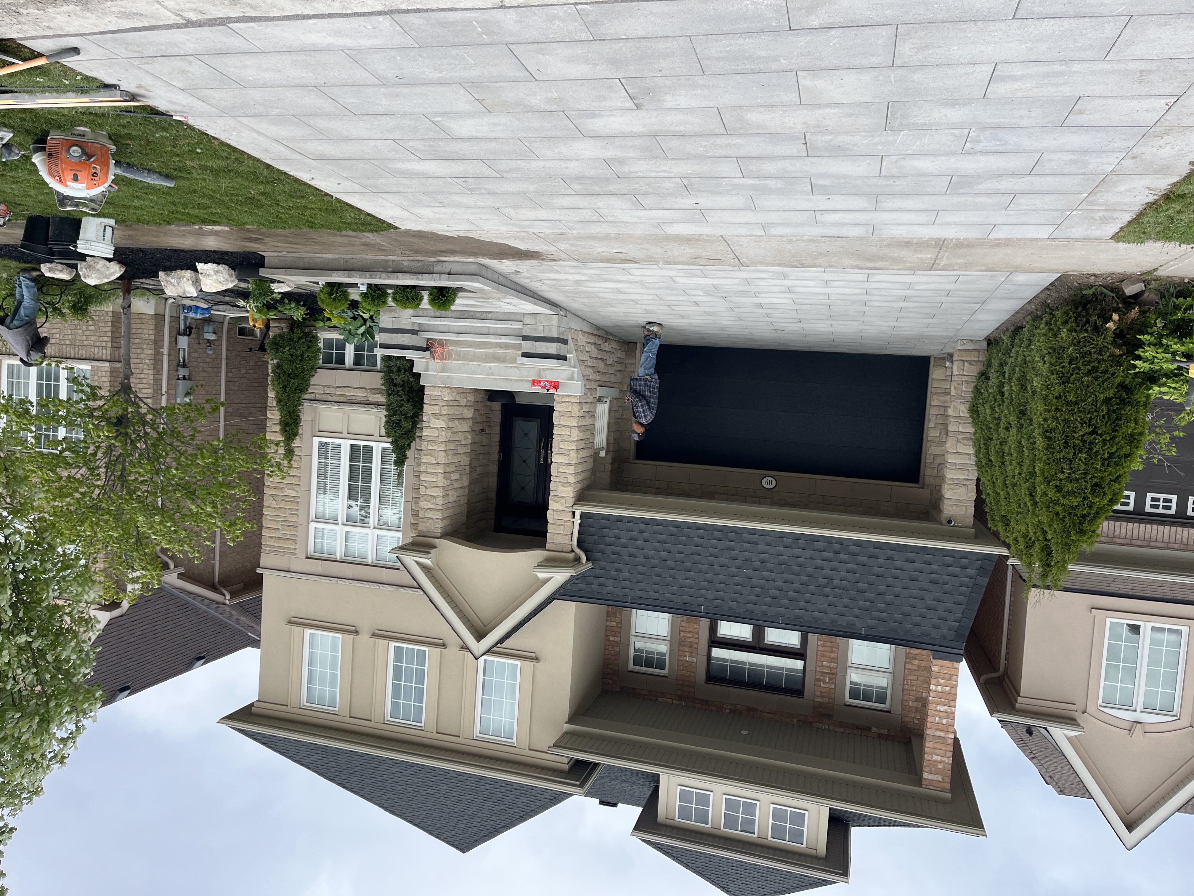 Driveway 10